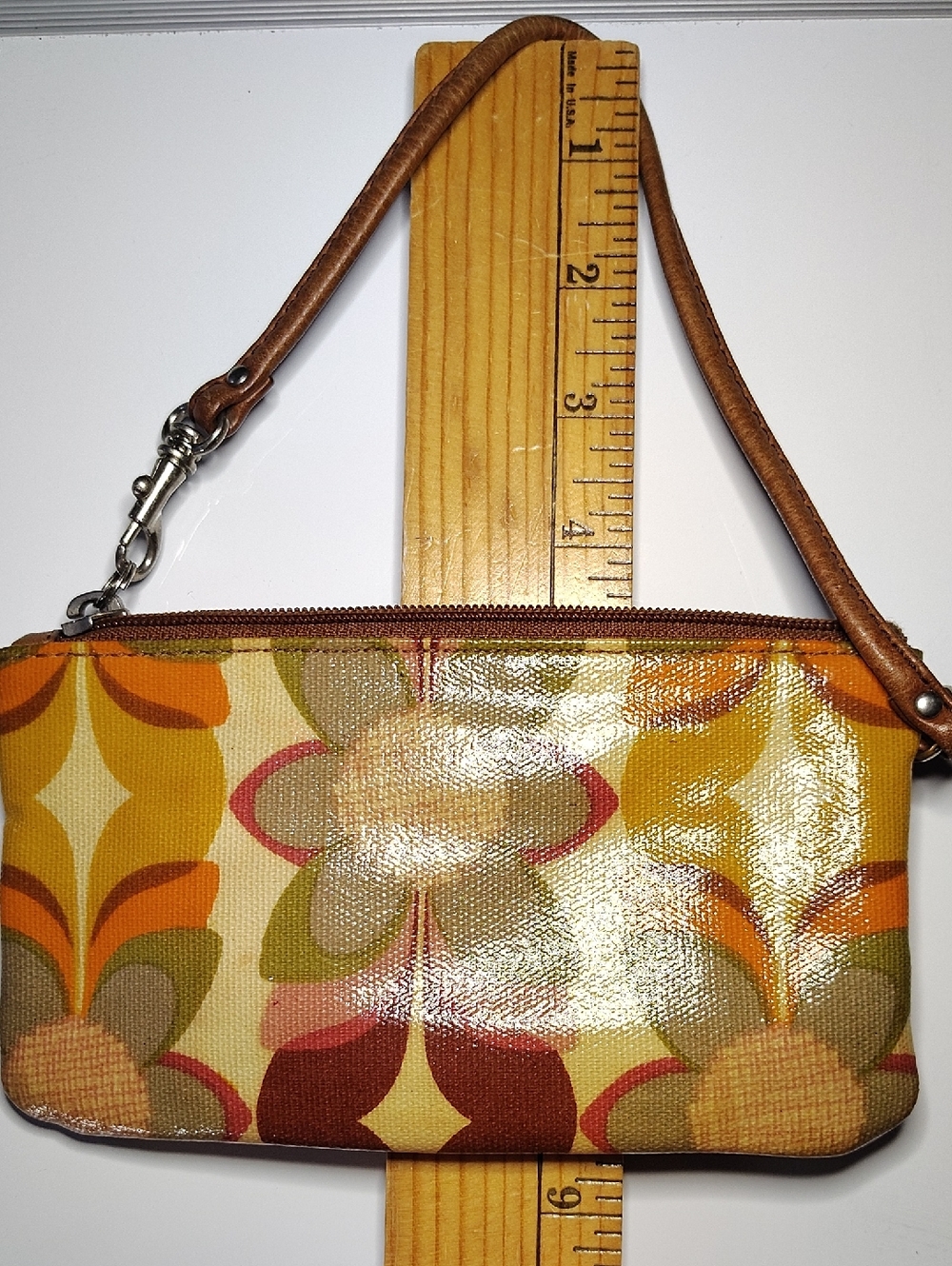 Fossil Tan Leather Strap Multicolor Floral Patent Wristlet - Picture 6 of 6